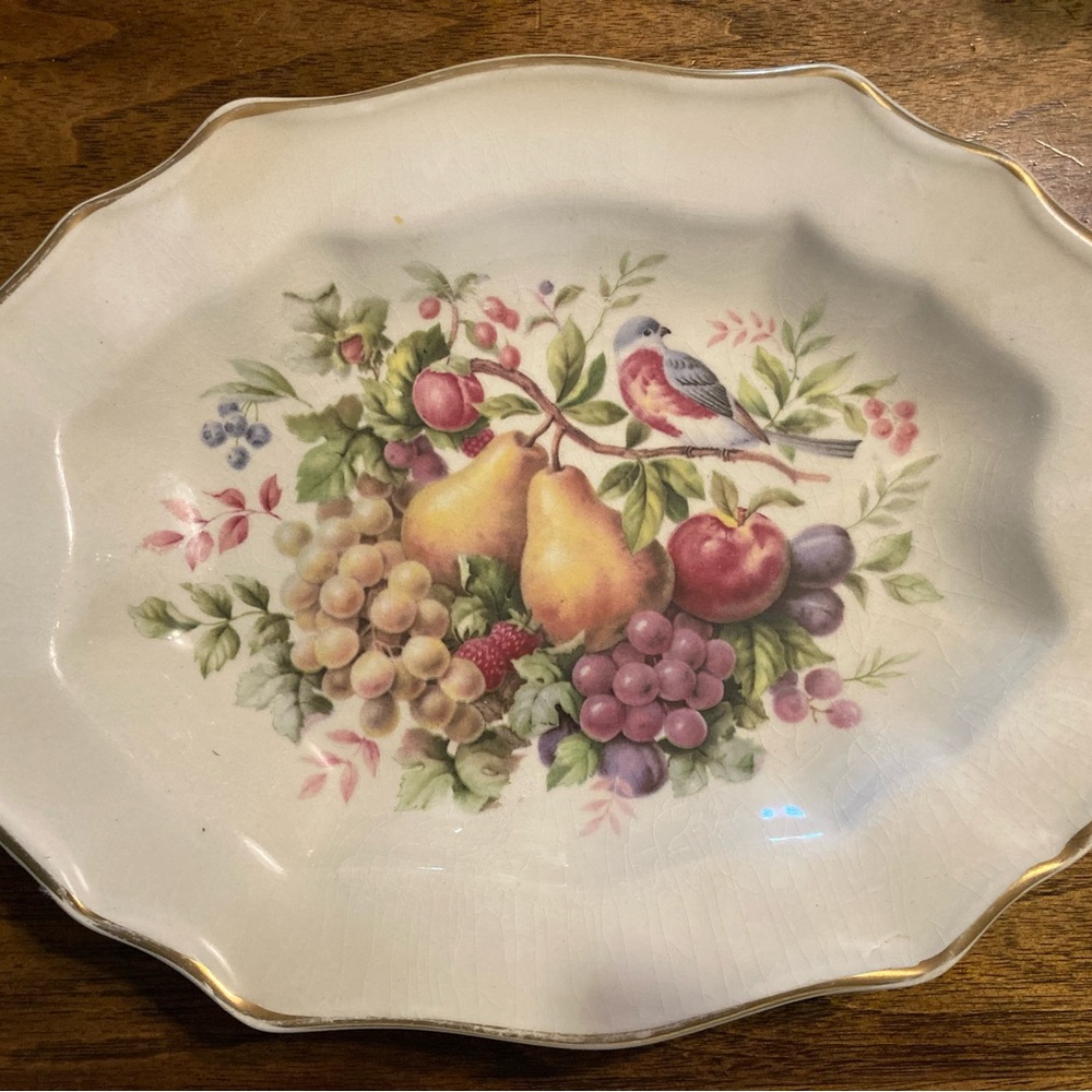 Vintage collectible, Avon Wedgewood, bird fruit dish